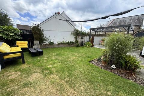 3 bedroom detached house for sale, Wheal Albert Road, Goonhavern