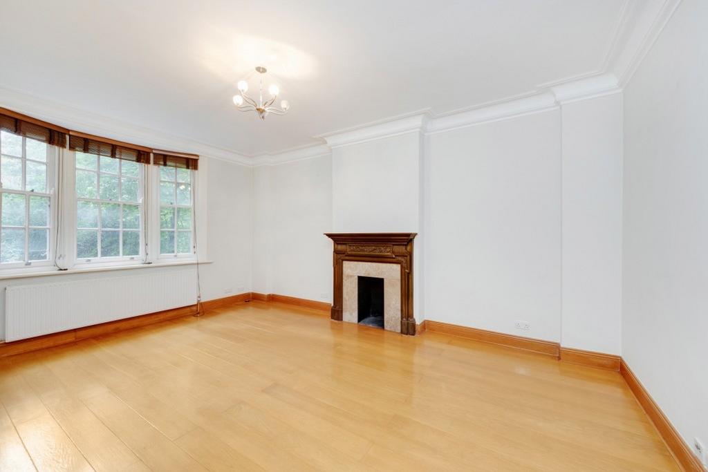 Apartment in London - View 2