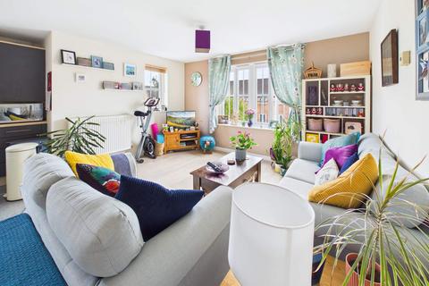 1 bedroom flat for sale, Phoenix Way, Cardiff. CF14