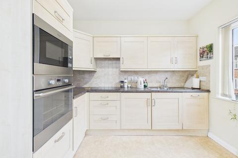2 bedroom flat for sale, Mill Street, Pegasus Court Mill Street, NP7