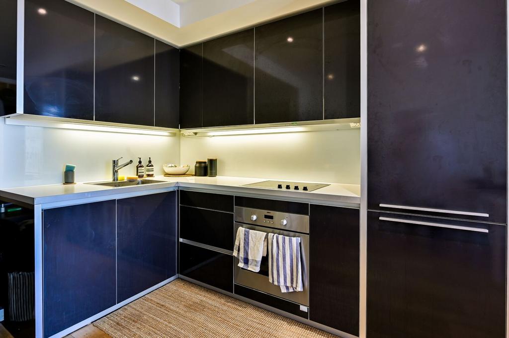 Apartment in London - View 2