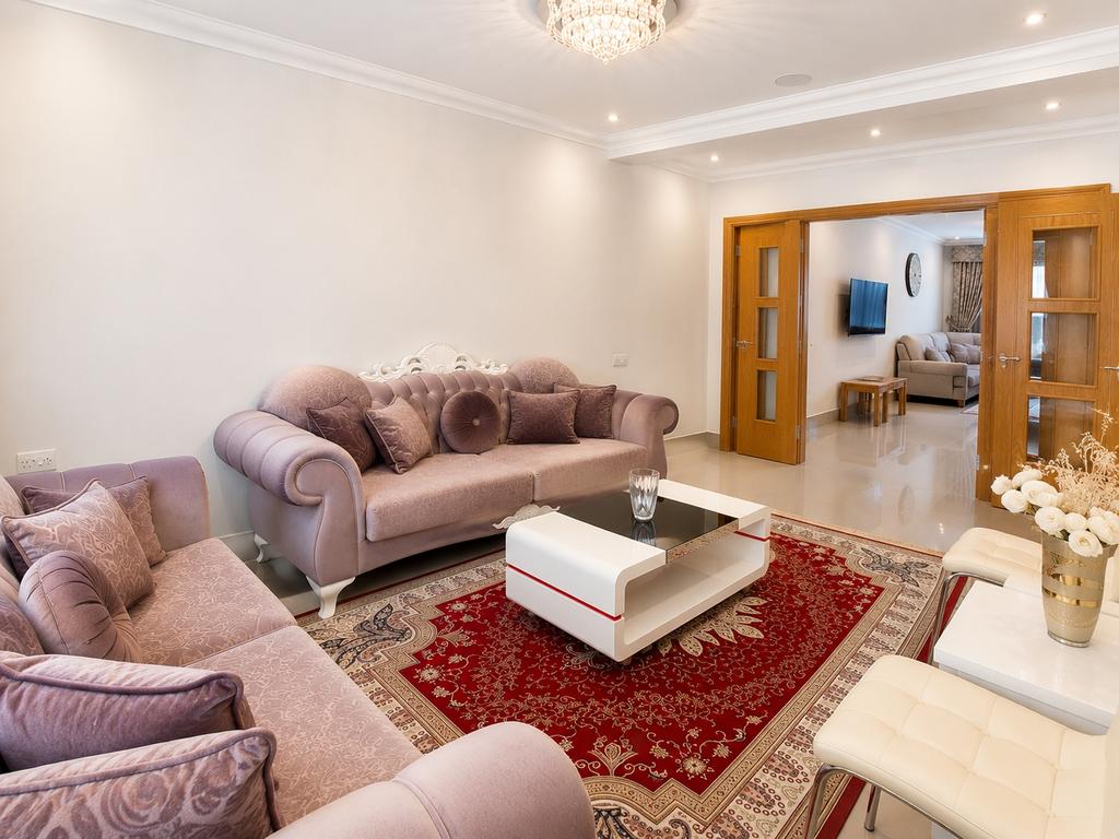 House in Northolt - More