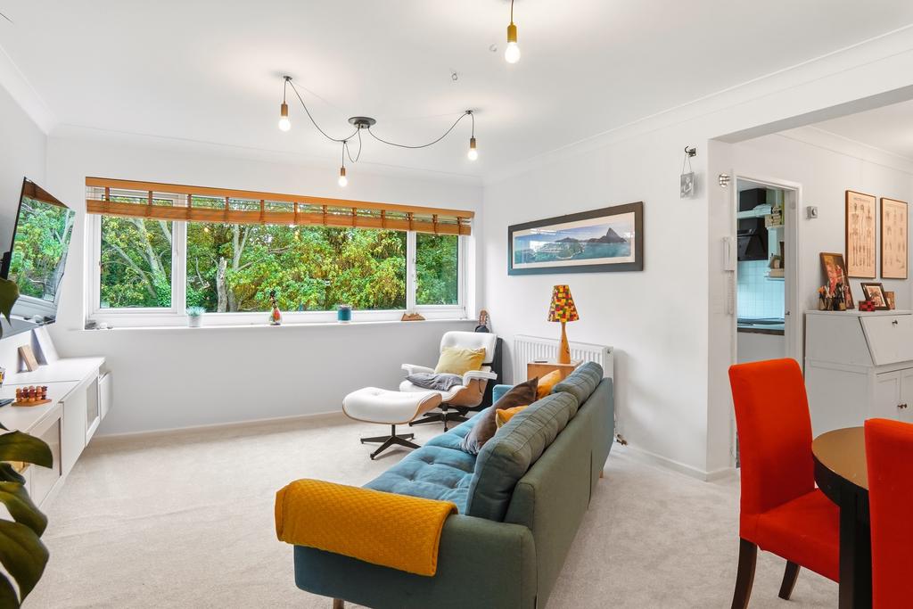 Apartment in Leeds - View 2