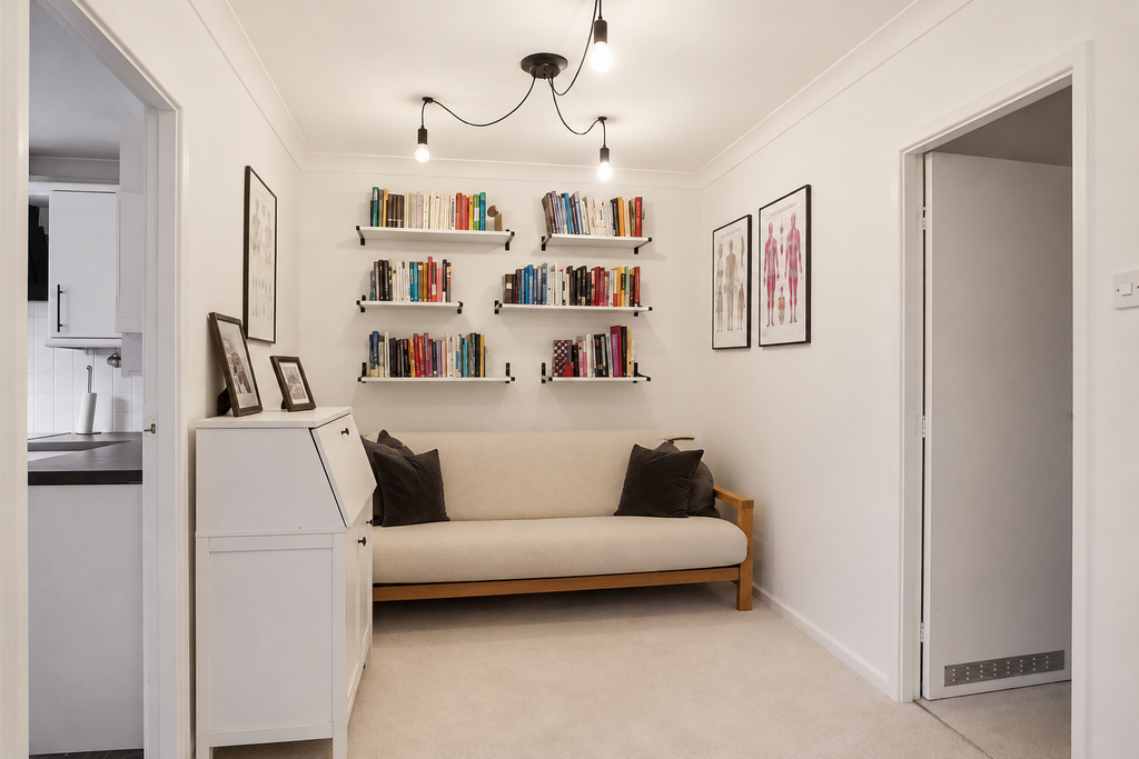 Apartment in Leeds - More