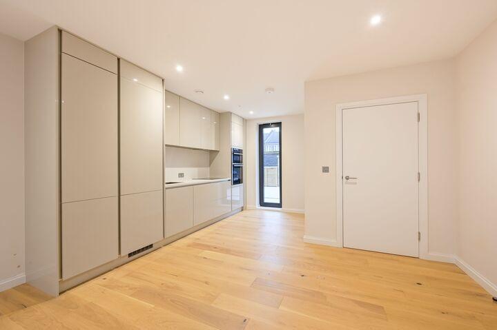 Apartment in London - View 4