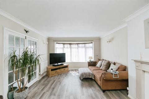 3 bedroom end of terrace house for sale, Chartres Close, Bexhill-On-Sea