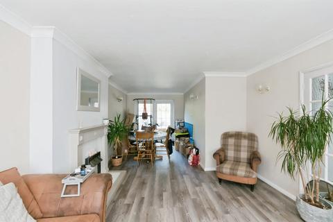 3 bedroom end of terrace house for sale, Chartres Close, Bexhill-On-Sea