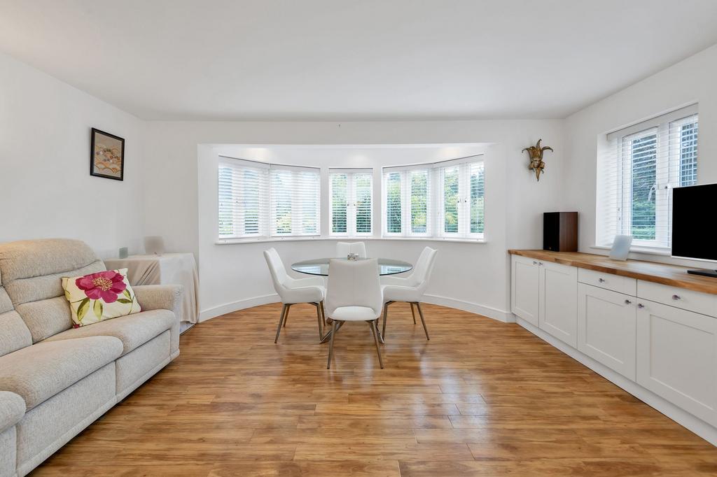 House in Royston - View 3