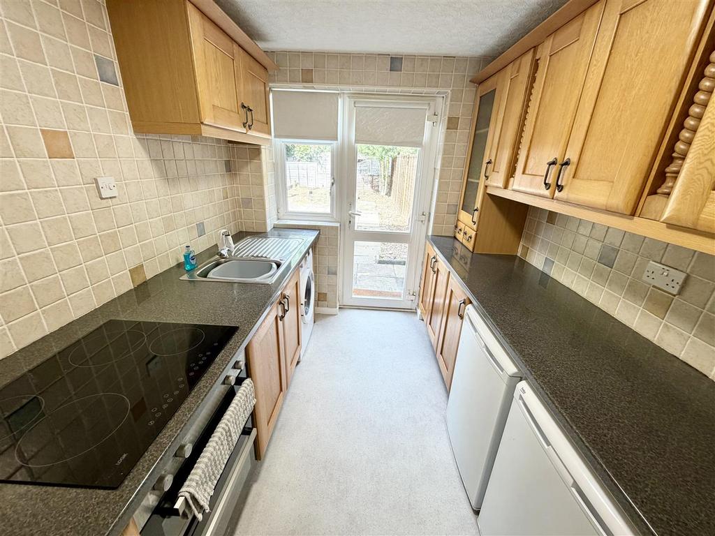 Apartment in Solihull - View 4