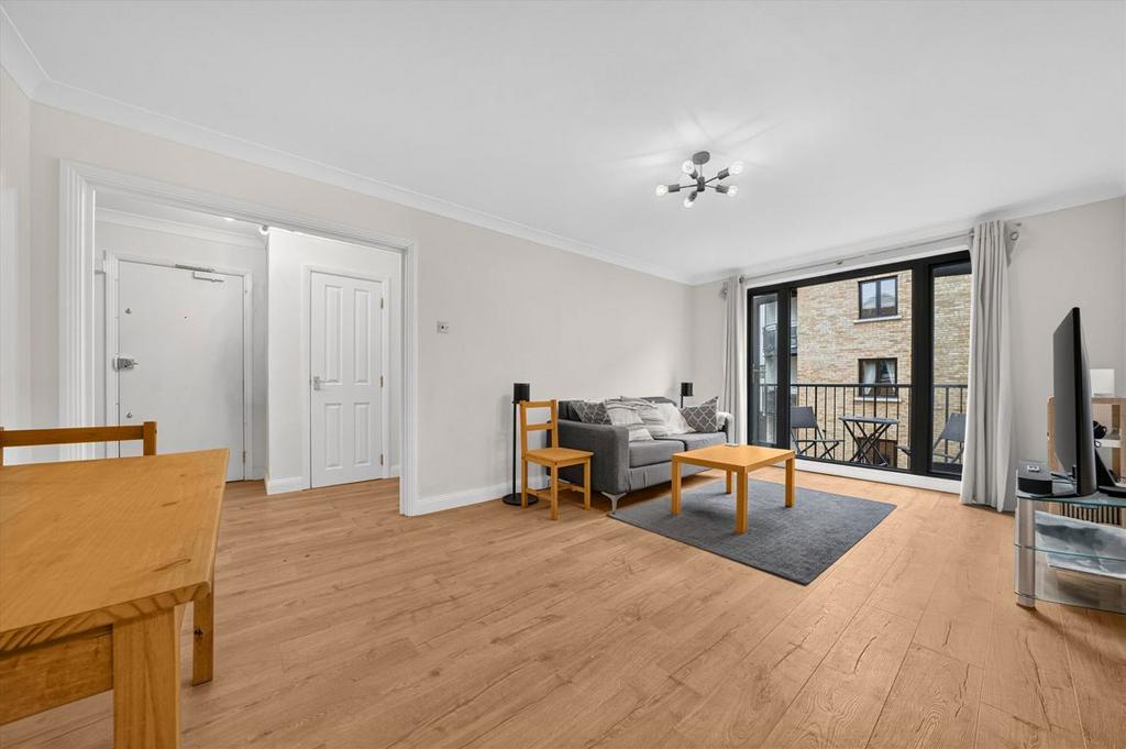 Apartment in London - View 2