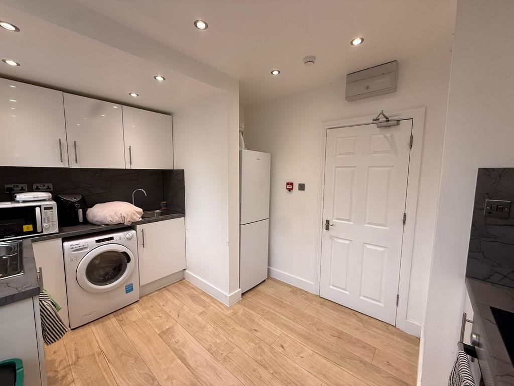 House in Bristol - View 3