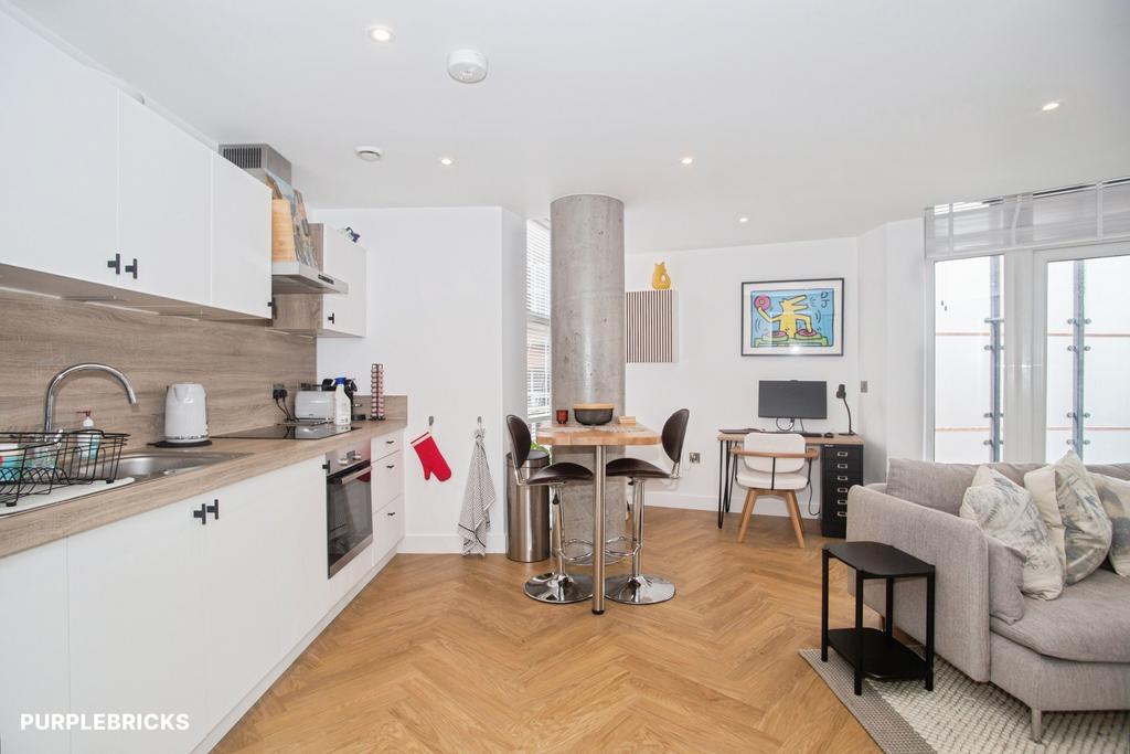 Apartment in Manchester, Ancoats - View 5
