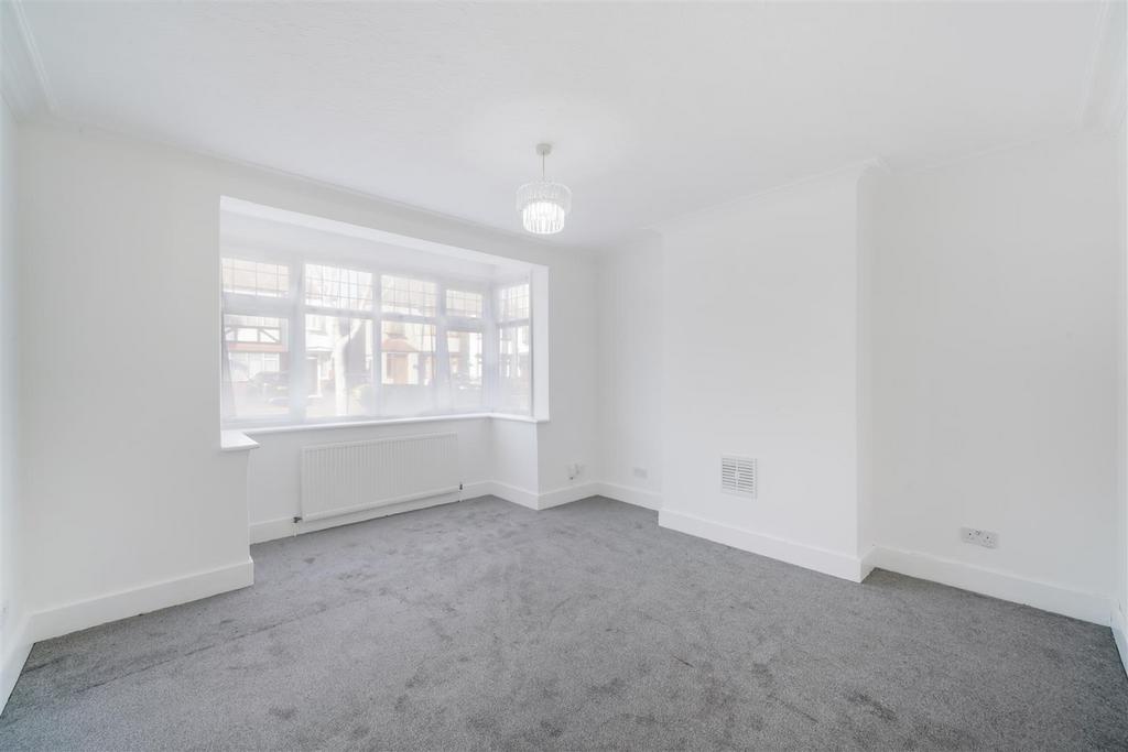 House in London - View 2