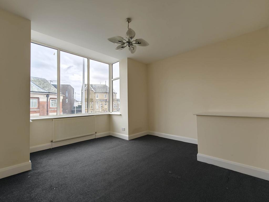 Apartment in Blackpool, Foxhall - View 4
