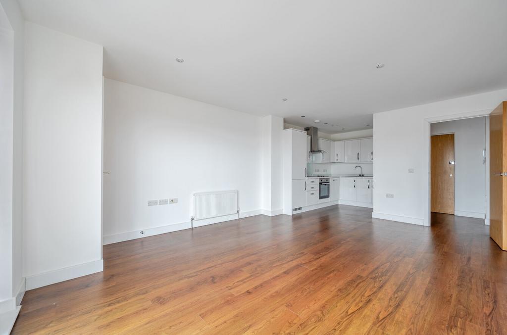 Apartment in Worthing, West Sussex - View 4
