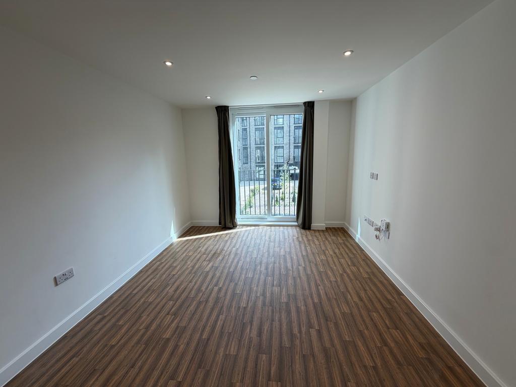 House in Leicester - View 2