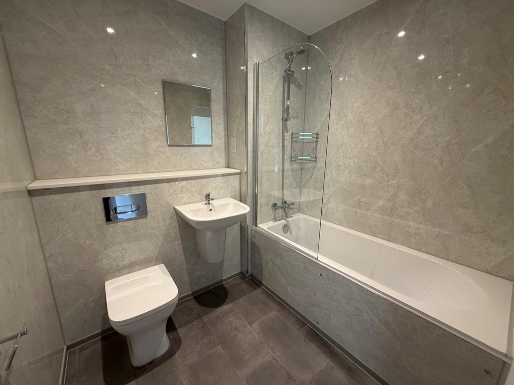 Apartment in Leicester - View 5