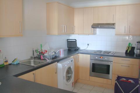 2 bedroom apartment to rent, Longport, Canterbury, CT1