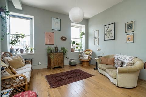 undefined, 1/6 Waters Close, The Shore, Edinburgh, EH6 6RB