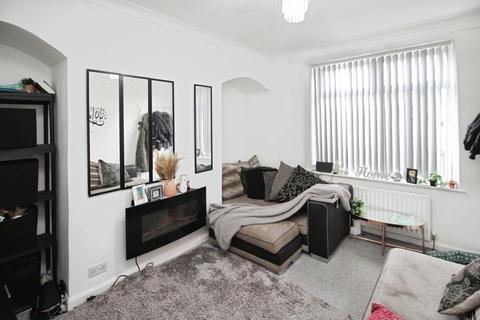 2 bedroom end of terrace house for sale, School Terrace, Durham DH9