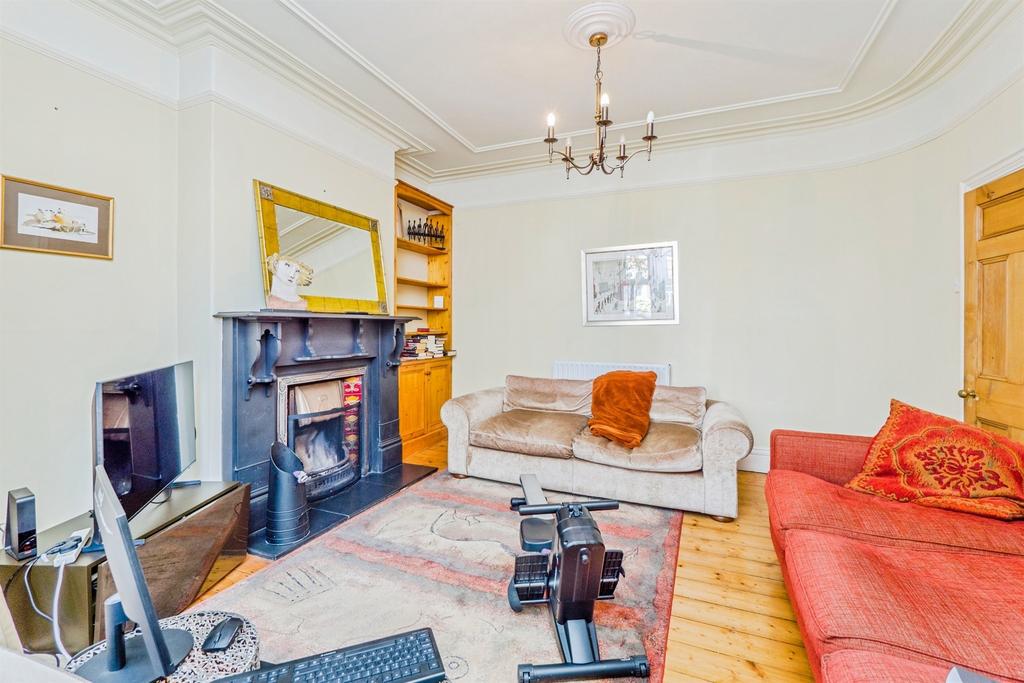 House in Cardiff - View 4