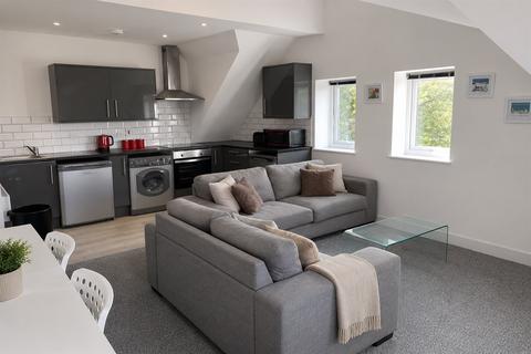 2 bedroom apartment to rent, The Pavilion, Russell Road, NG7 6GB