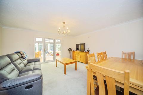 3 bedroom link detached house for sale, Atherley Court, Upper Shirley, Southampton, Hampshire, SO15