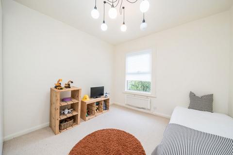 undefined, The Grove, Isleworth TW7