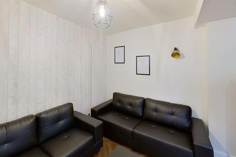 6 bedroom house to rent, Salisbury Street, Nottingham NG9
