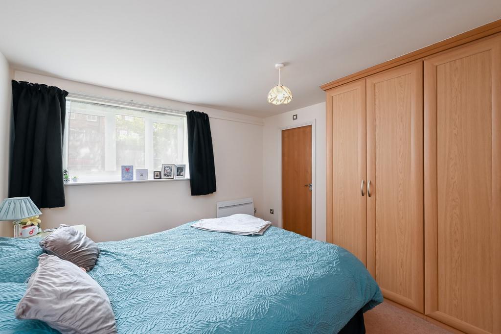 Apartment in Bootham - View 5