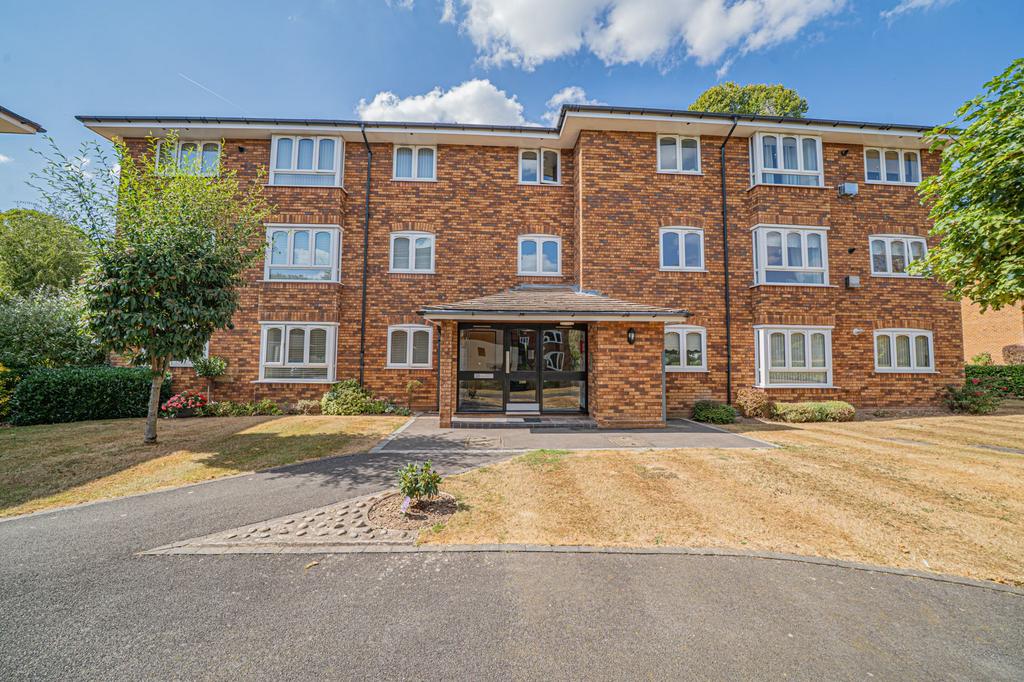 Apartment in Solihull