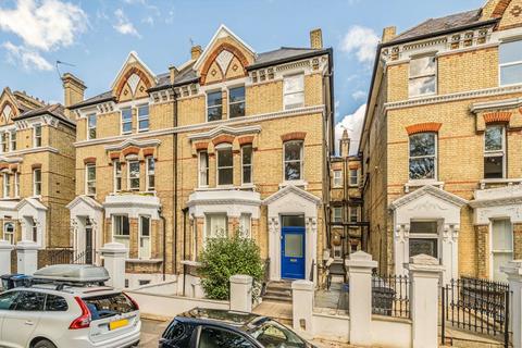 2 bedroom flat for sale, St Andrew's Square, Surbiton KT6