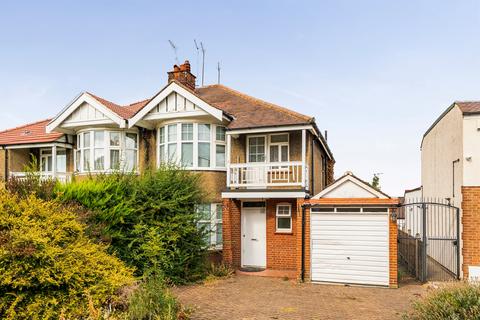 undefined, Ridings Avenue, London