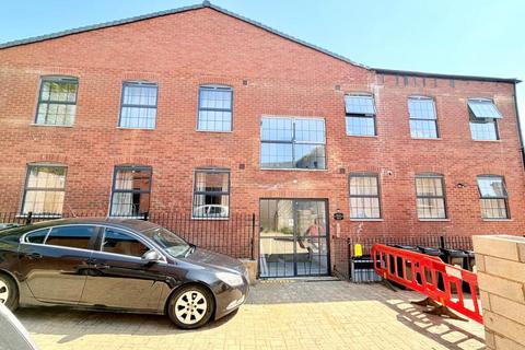 1 bed flat/apartment for rent in Chequers Lane, WELLINGBOROUGH