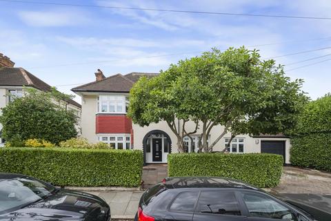 3 bedroom detached house for sale, Minster Road, Bromley