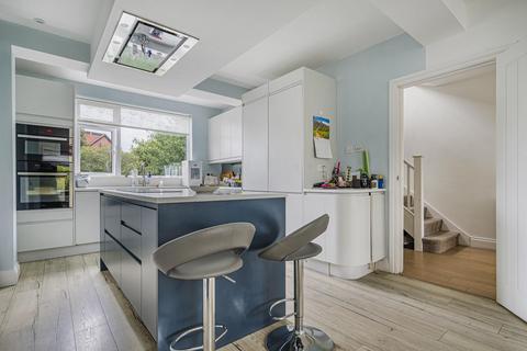 3 bedroom detached house for sale, Minster Road, Bromley