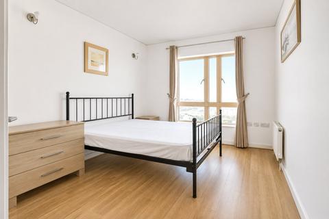 2 bedroom apartment to rent, Maurer Court, Renaissance Walk, London, SE10