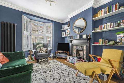 2 bedroom semi-detached house for sale, Park End, Bromley