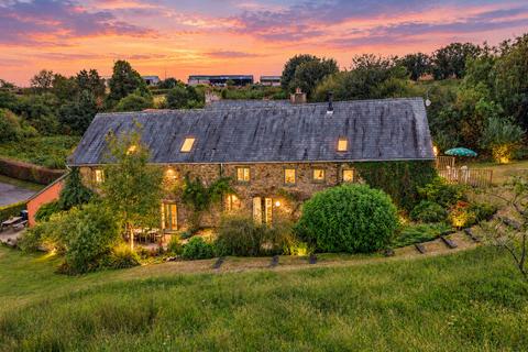 4 bedroom barn conversion for sale, Seccombe Farm, Totnes, TQ9