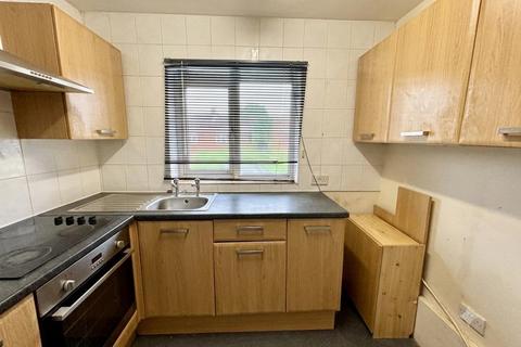 1 bedroom flat for sale, Heights Drive, Leeds