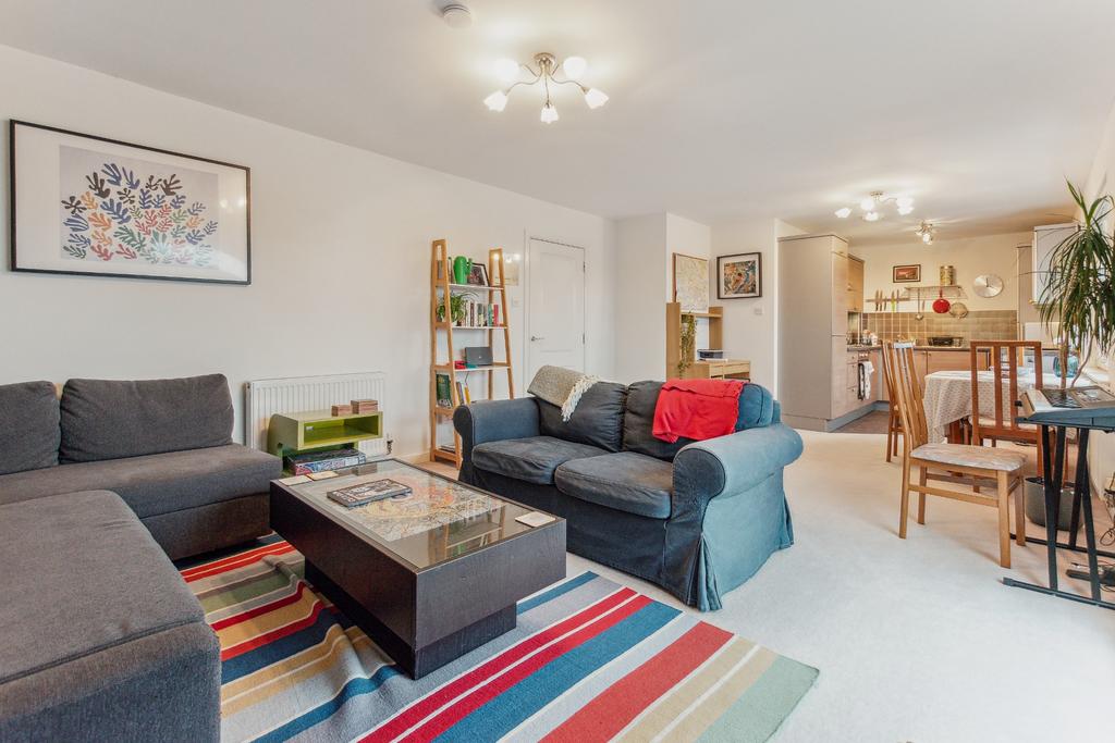 Apartment in Glasgow - View 3