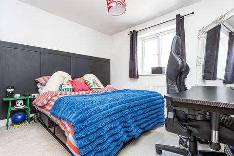 2 bedroom flat for sale, Pictor Drive, Margate, Kent, CT9