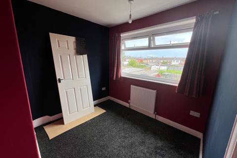 2 bedroom end of terrace house to rent, Mayland Avenue, HULL