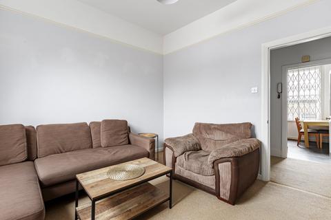 1 bedroom flat to rent, Fulham Road, Fulham, London, SW6