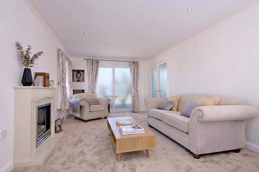 House in Defford - View 4