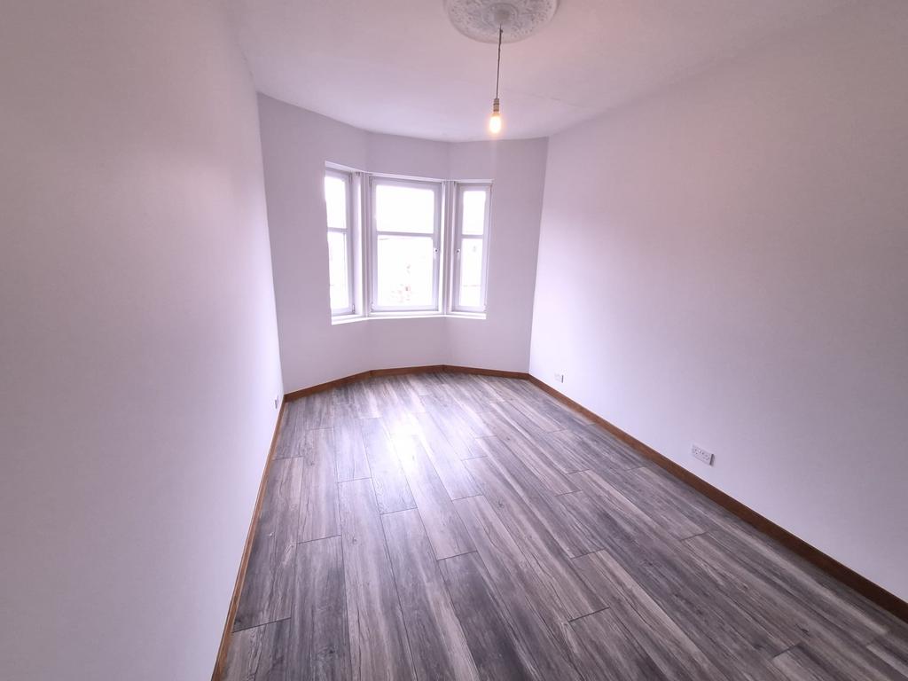 Apartment in Glasgow - View 2