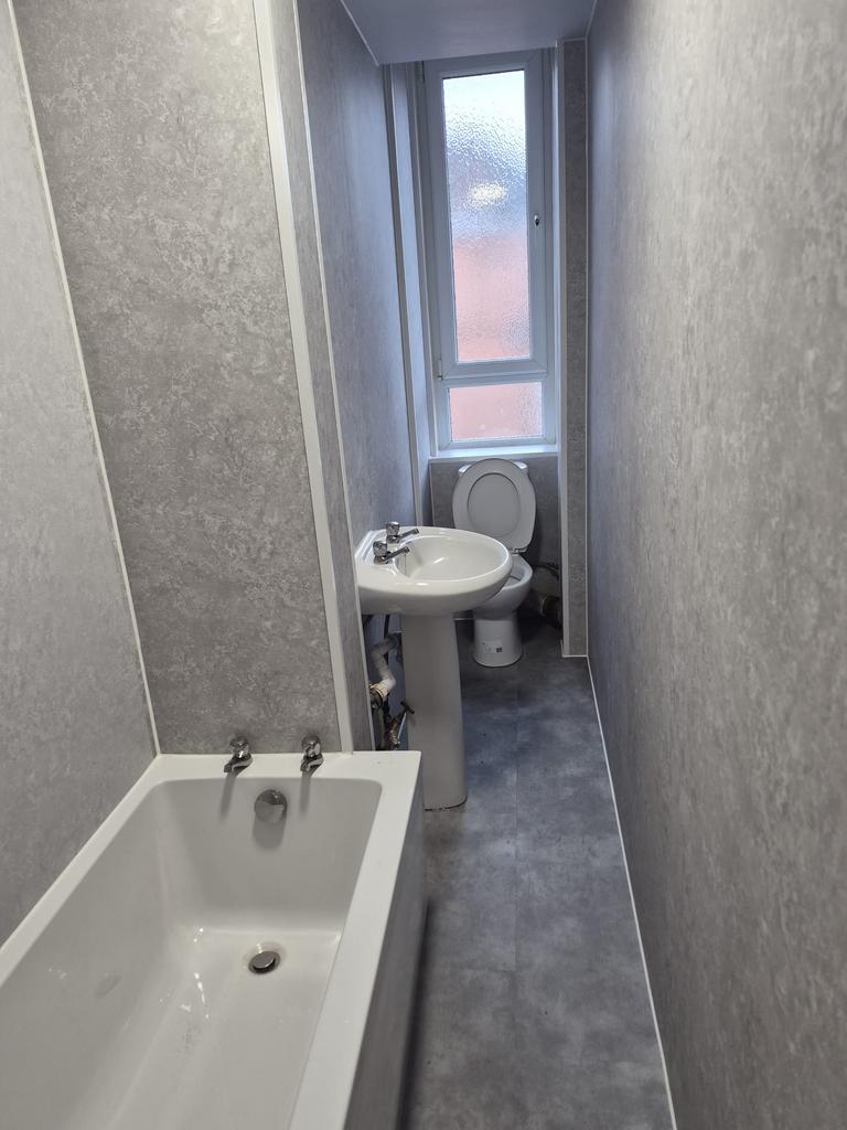 Apartment in Glasgow - More