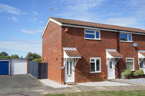 2 bedroom end of terrace house for sale, Hale Avenue, Stony Stratford, Milton Keynes, Buckinghamshire, MK11
