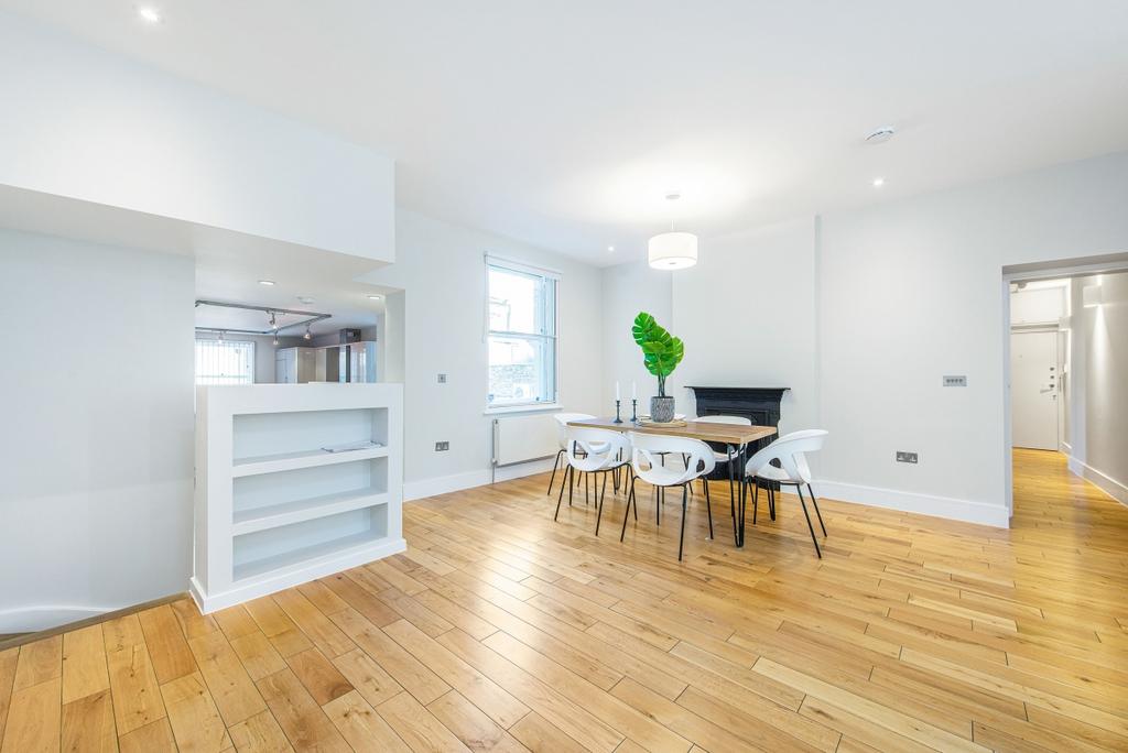 Apartment in London - View 4