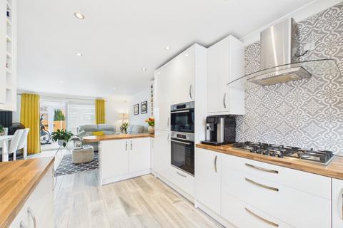 3 bedroom semi-detached house for sale, Dovedale Close, Owlsmoor, Sandhurst, Berkshire, GU47